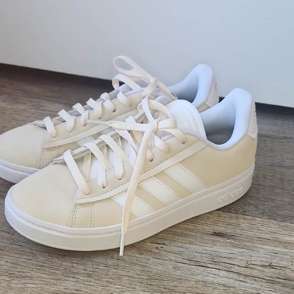 Adidas Off-White Lace-Up Sneakers - Picture 4 of 10